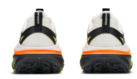 HOKA Stinson 8 FROST / BLACK-M8.5 - 42