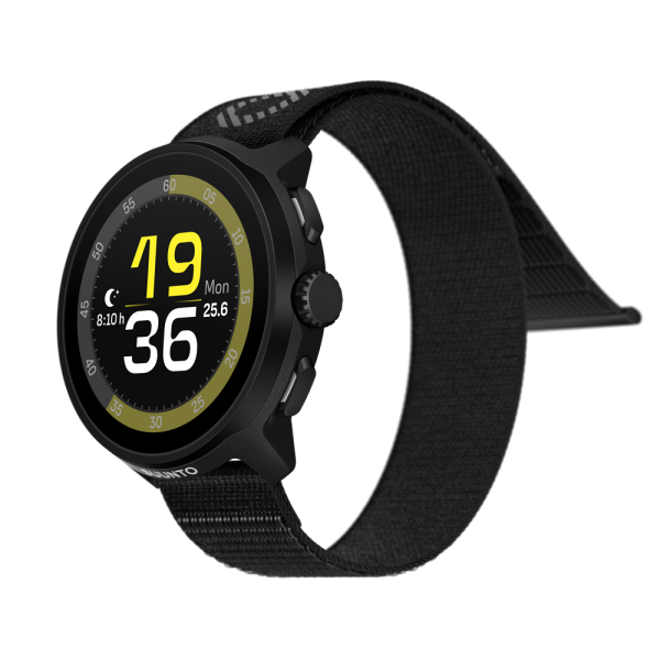 Suunto Run All Black-Nylonarmband inkl. USB-A Adapter